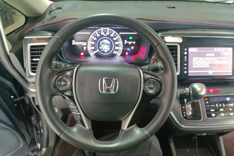 Used Honda Elysion 2016 2.4L Style Edition Steering Wheel