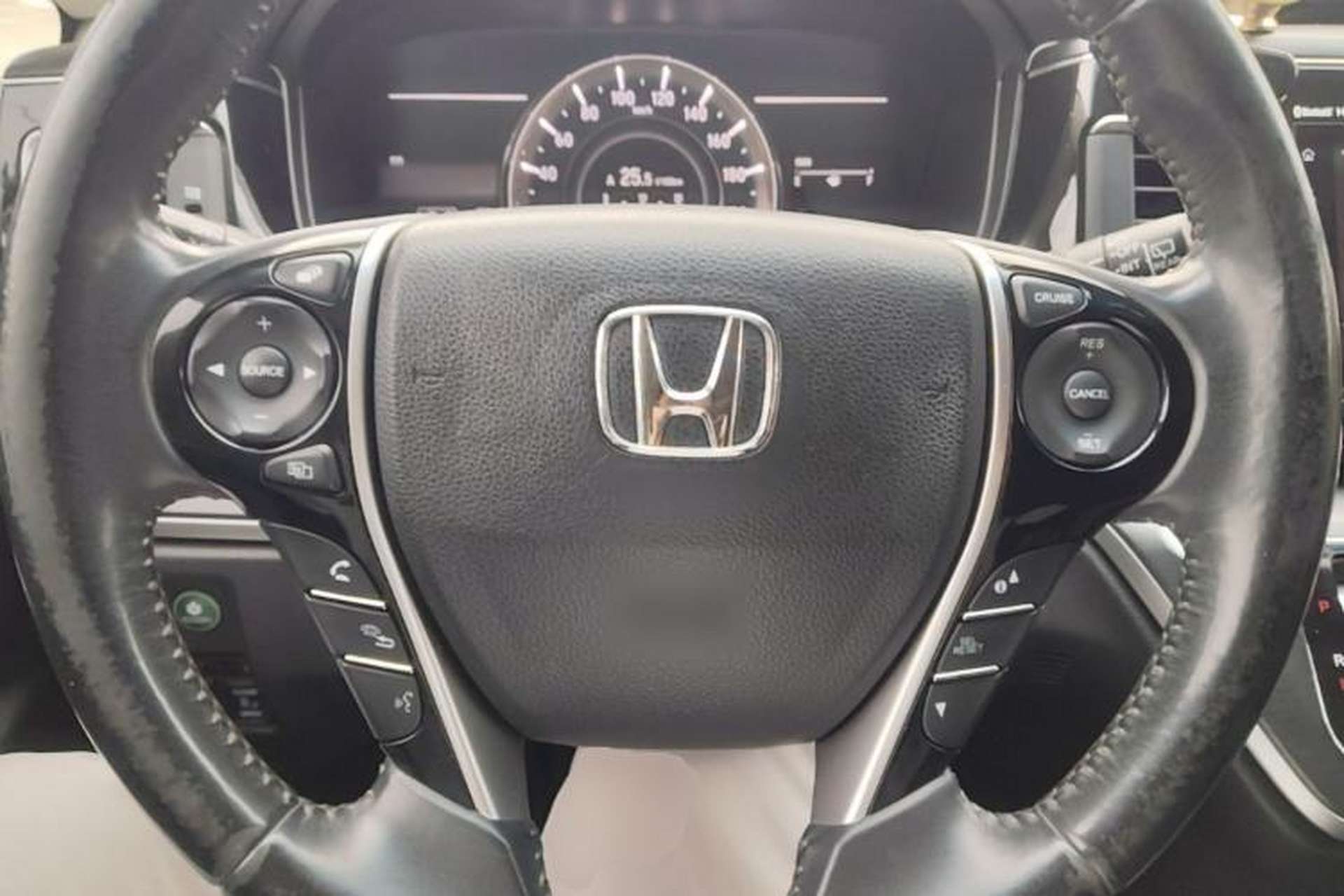 Used Honda Elysion 2016 2.4L Luxury Edition Steering Wheel