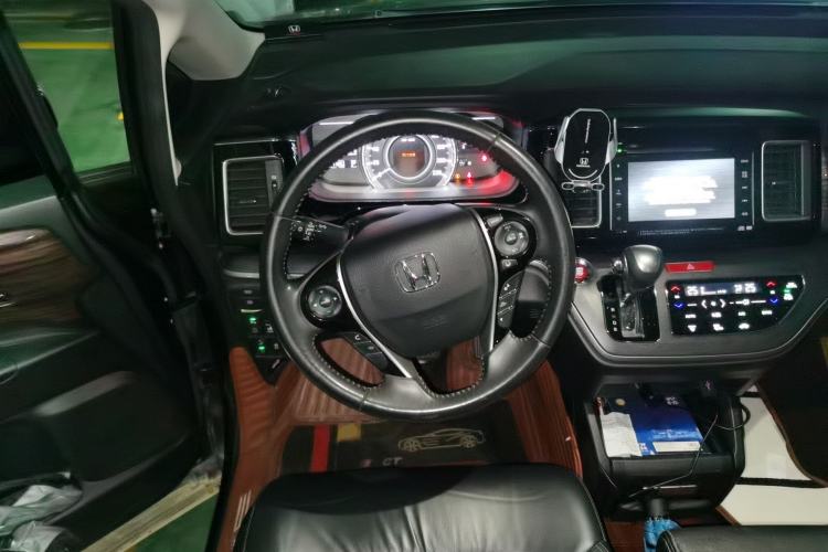 Used Honda Elysion 2016 2.4L Supreme Edition Steering Wheel