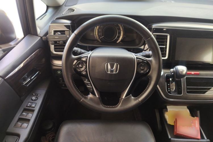 Used Honda Elysion 2016 2.4L Style Edition Steering Wheel