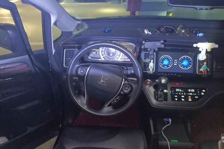 Used Honda Elysion 2016 2.4L Supreme Edition Steering Wheel