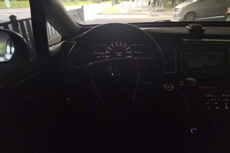Used Honda Elysion 2016 2.4L Luxury Edition Steering Wheel