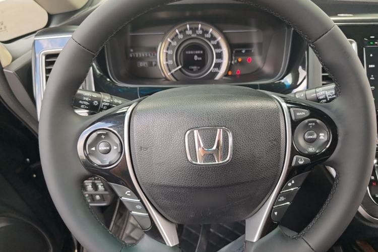 Used Honda Elysion 2016 2.4L Supreme Edition Steering Wheel