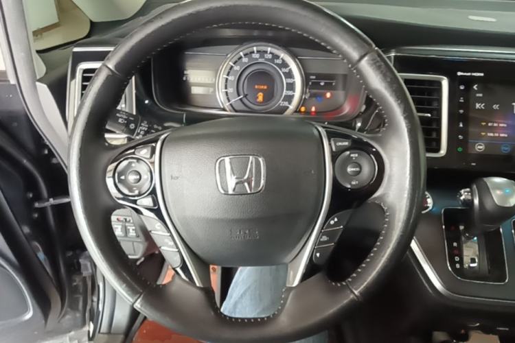 Used Honda Elysion 2016 2.4L Luxury Edition Steering Wheel