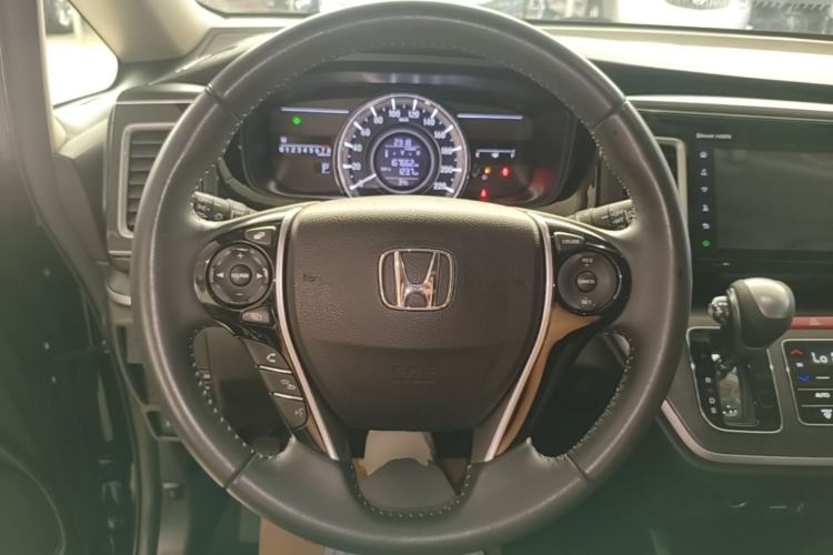 Used Honda Elysion 2016 2.4L Style Edition Steering Wheel