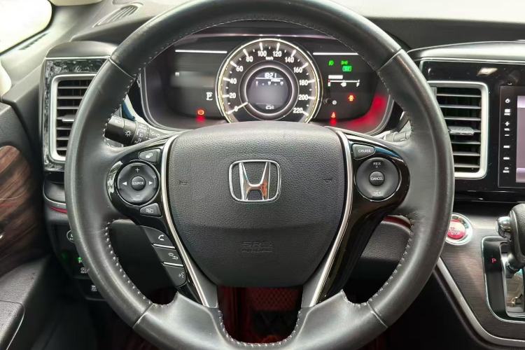 Used Honda Elysion 2016 2.4L Style Edition Steering Wheel