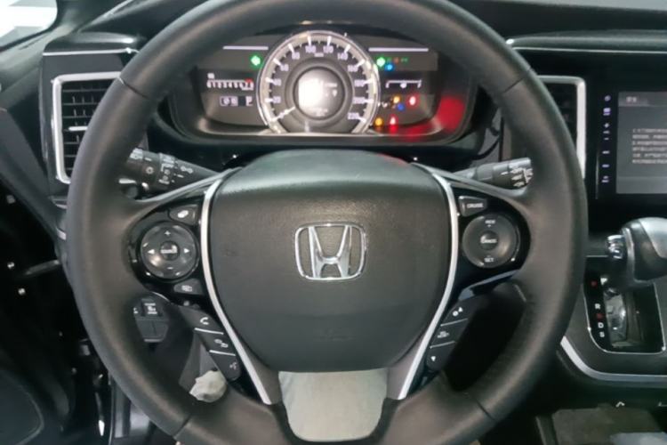 Used Honda Elysion 2016 2.4L Luxury Edition Steering Wheel