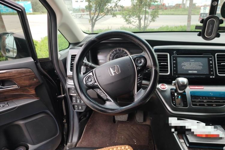Used Honda Elysion 2016 2.4L Supreme Edition Steering Wheel