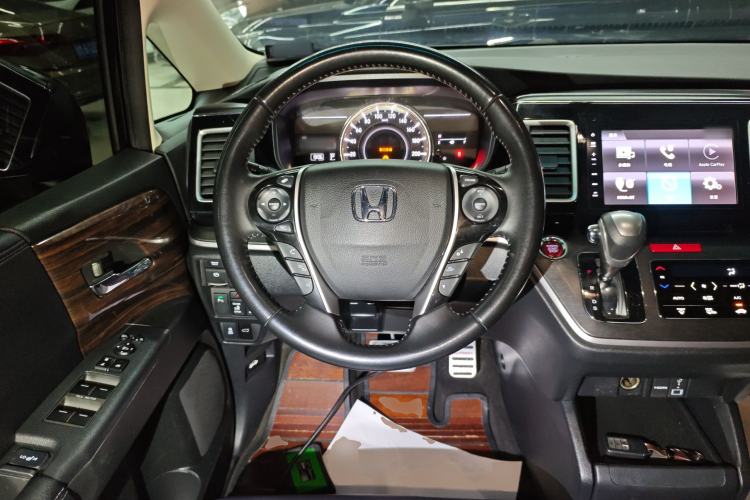 Used Honda Elysion 2016 2.4L Luxury Edition Steering Wheel