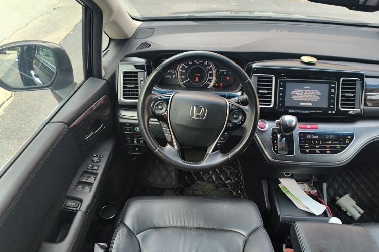 Used Honda Elysion 2016 2.4L Supreme Edition Steering Wheel