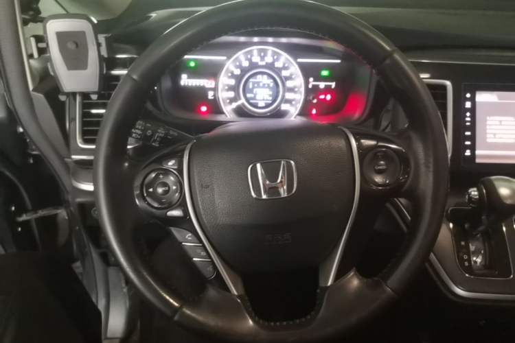 Used Honda Elysion 2016 2.4L Comfort Edition Steering Wheel