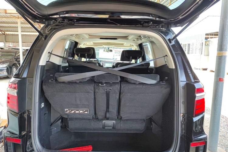 Used Honda Elysion 2016 2.4L Classic Edition Trunk