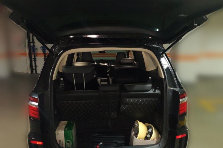 Used Honda Elysion 2016 2.4L Supreme Edition Trunk