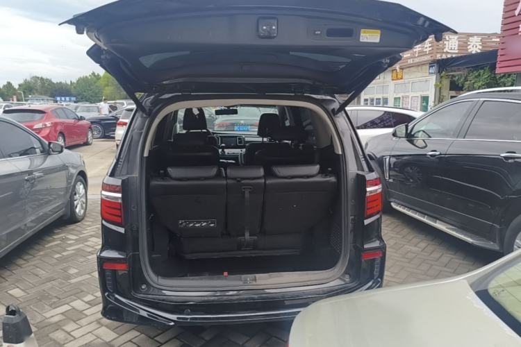 Used Honda Elysion 2016 2.4L Style Edition Trunk