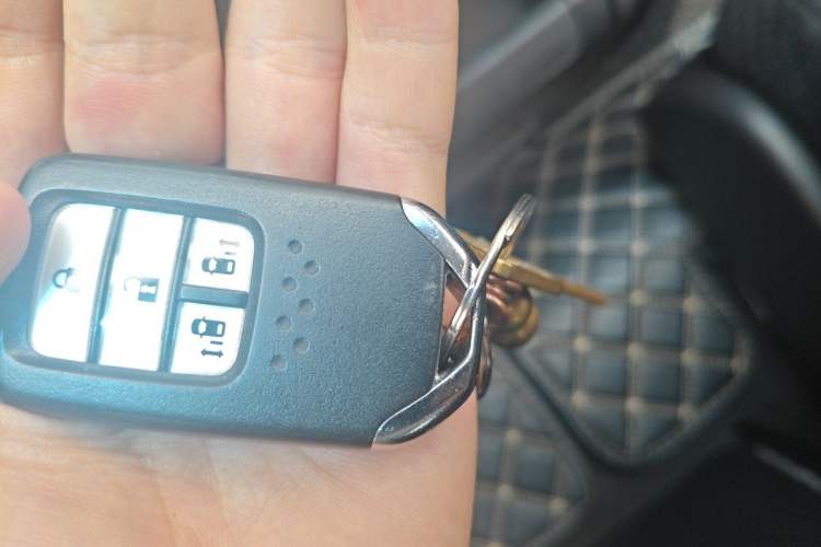 Used Honda Elysion 2016 2.4L Comfort Edition Vehicle Key
