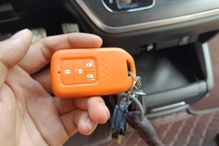 Used Honda Elysion 2016 2.4L Supreme Edition Vehicle Key
