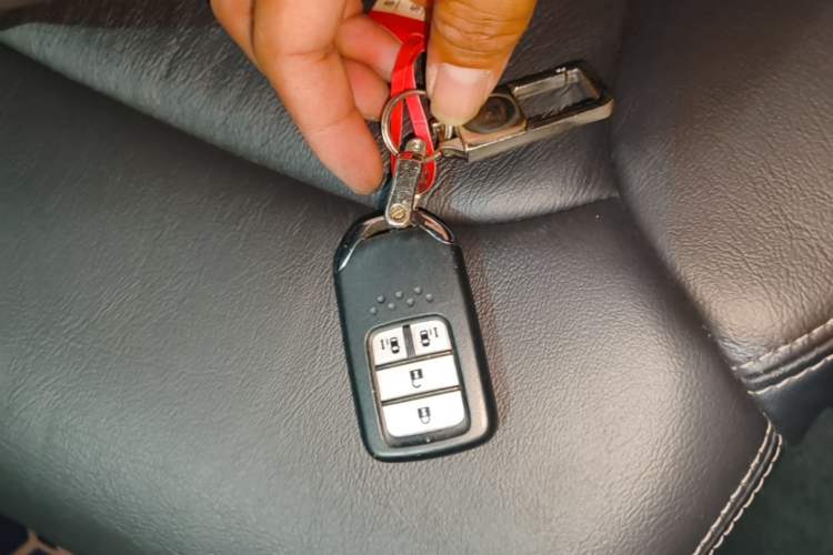 Used Honda Elysion 2016 2.4L Luxury Edition Vehicle Key