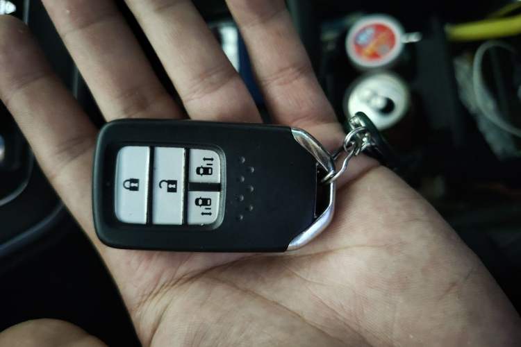 Used Honda Elysion 2016 2.4L Luxury Edition Vehicle Key