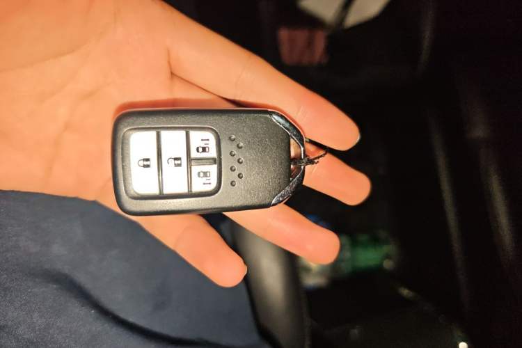 Used Honda Elysion 2016 2.4L Supreme Edition Vehicle Key