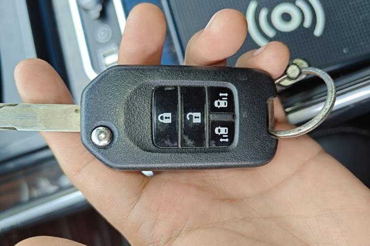 Used Honda Elysion 2016 2.4L Classic Edition Vehicle Key