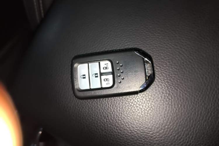 Used Honda Elysion 2016 2.4L Supreme Edition Vehicle Key