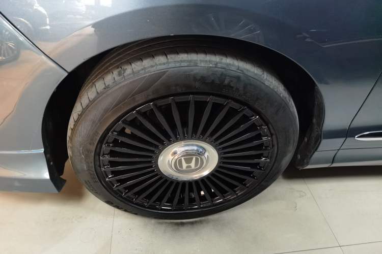 Used Honda Elysion 2016 2.4L Supreme Edition Exterior 2