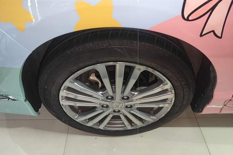 Used Honda Elysion 2016 2.4L Style Edition Left Front Wheel Hub