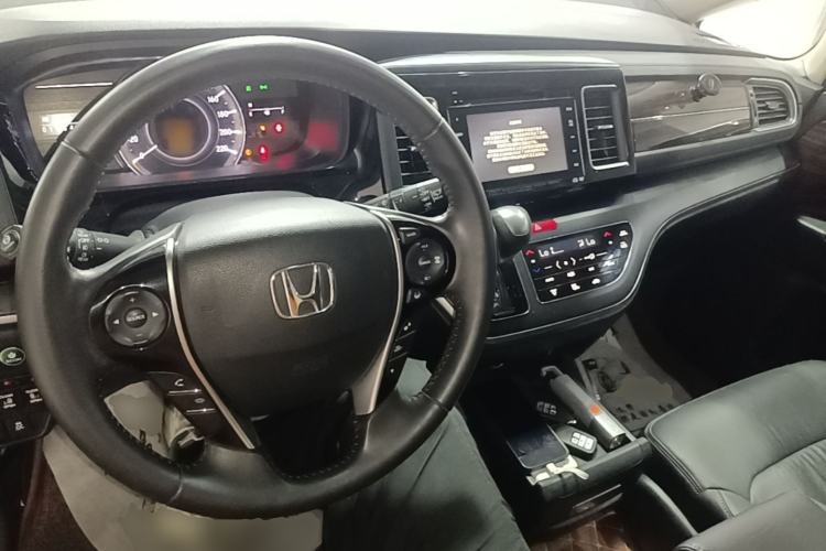 Used Honda Elysion 2016 2.4L Supreme Edition Center Console