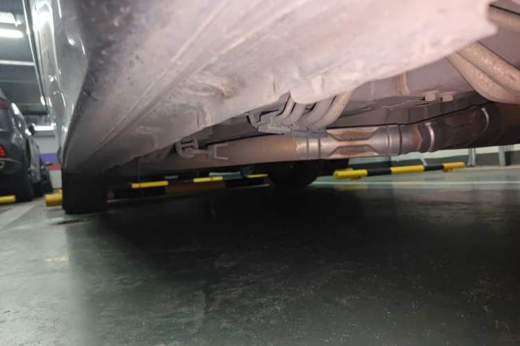 Used Honda Elysion 2016 2.4L Luxury Edition Chassis Front Right