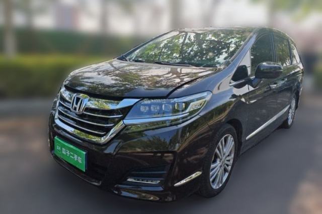Honda Elysion 2016 2.4L Luxury Edition с пробегом