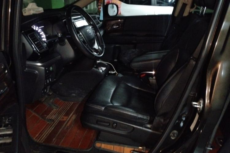 Used Honda Elysion 2016 2.4L Supreme Edition Driver Seat