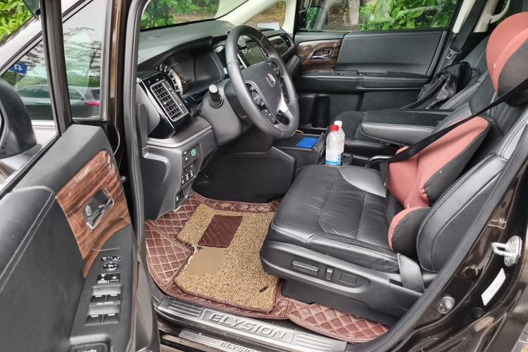 Used Honda Elysion 2016 2.4L Luxury Edition Driver Seat