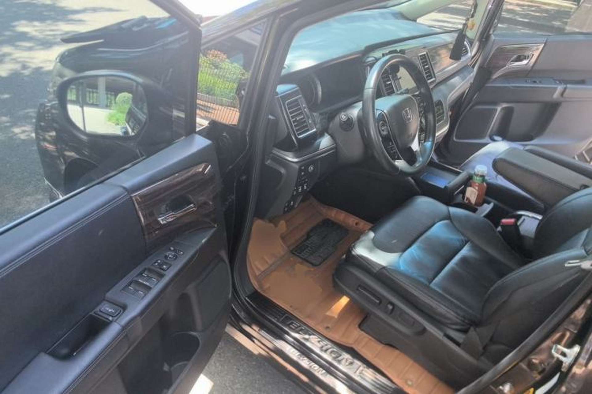 Used Honda Elysion 2016 2.4L Supreme Edition Driver Seat