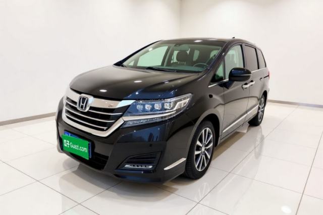 Honda Elysion 2016 2.4L Supreme Edition usado