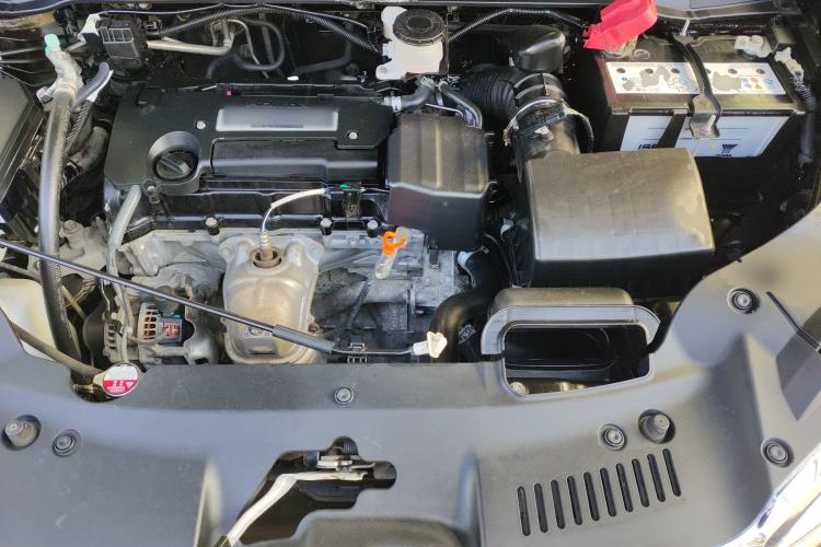 Used Honda Elysion 2016 2.4L Luxury Edition Engine Bay