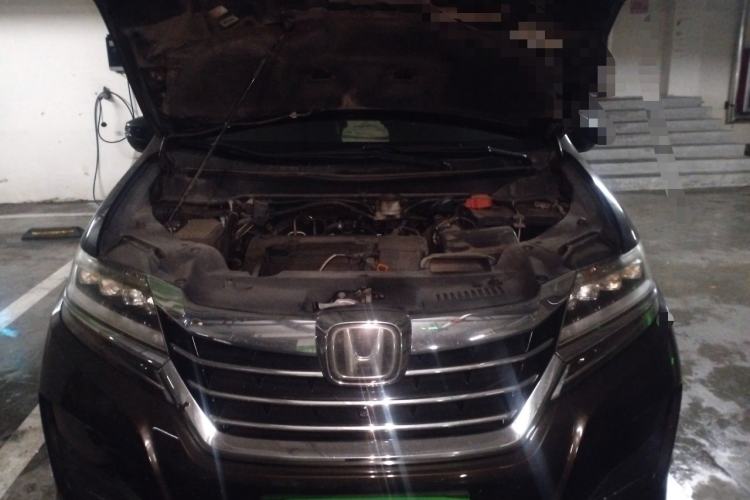 Used Honda Elysion 2016 2.4L Supreme Edition Engine Bay