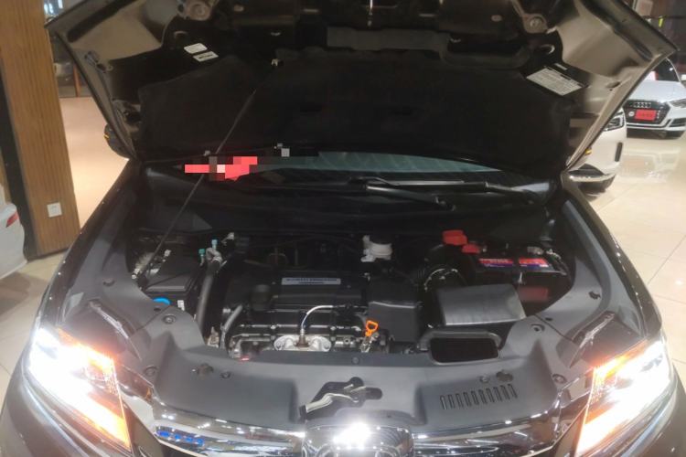 Used Honda Elysion 2016 2.4L Luxury Edition Engine Bay
