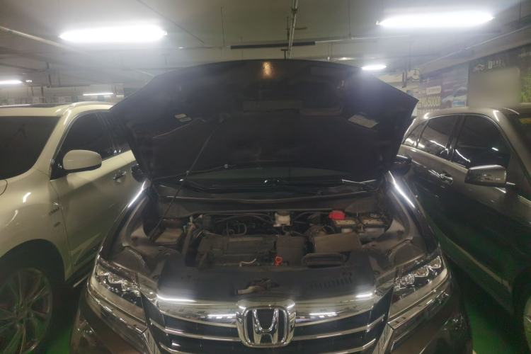 Used Honda Elysion 2016 2.4L Luxury Edition Engine Bay