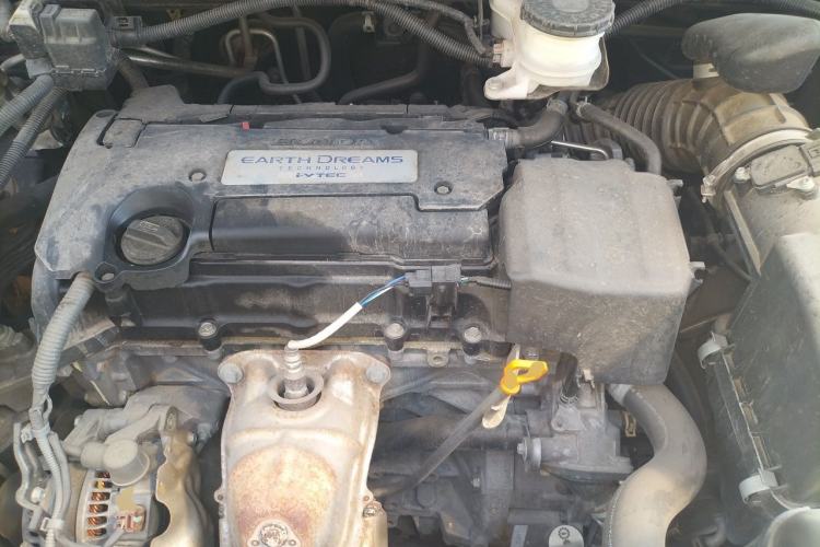 Used Honda Elysion 2016 2.4L Supreme Edition Engine Bay