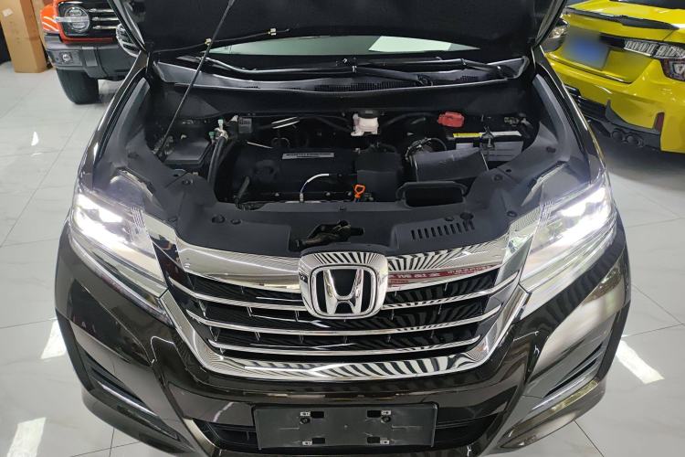 Used Honda Elysion 2016 2.4L Classic Edition Engine Bay