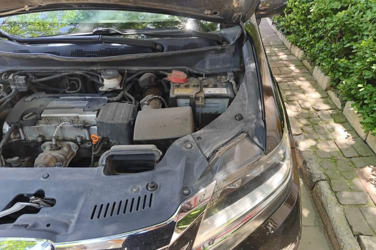 Used Honda Elysion 2016 2.4L Luxury Edition Engine Bay Left