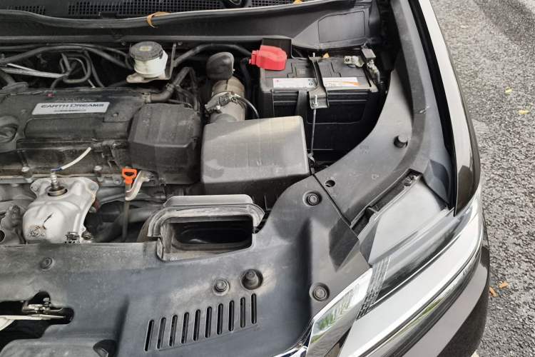 Used Honda Elysion 2016 2.4L Luxury Edition Engine Bay Left