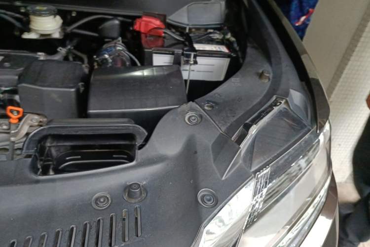Used Honda Elysion 2016 2.4L Luxury Edition Engine Bay Left
