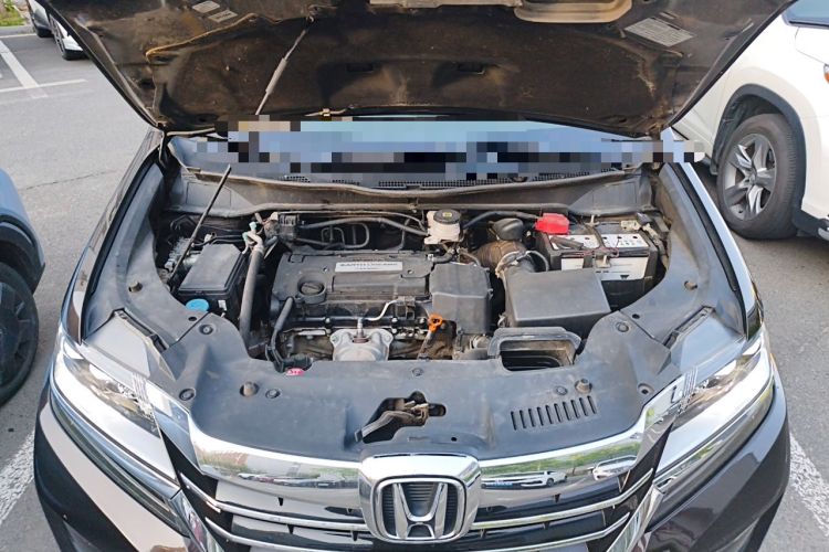 Used Honda Elysion 2016 2.4L Luxury Edition Engine Bay