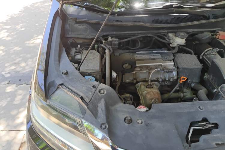 Used Honda Elysion 2016 2.4L Luxury Edition Engine Bay Right