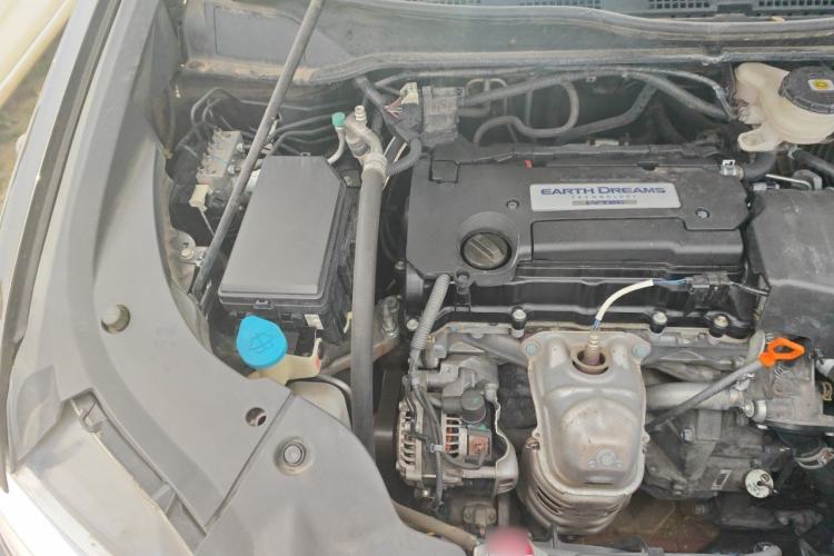 Used Honda Elysion 2016 2.4L Luxury Edition Engine Bay Right
