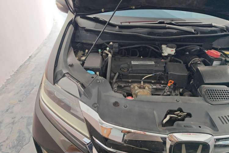 Used Honda Elysion 2016 2.4L Classic Edition Engine Bay Right