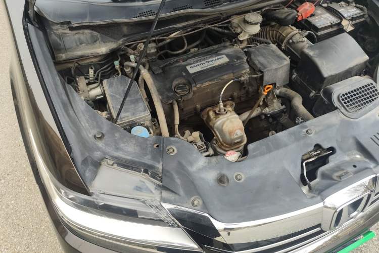 Used Honda Elysion 2016 2.4L Style Edition Engine Bay Right