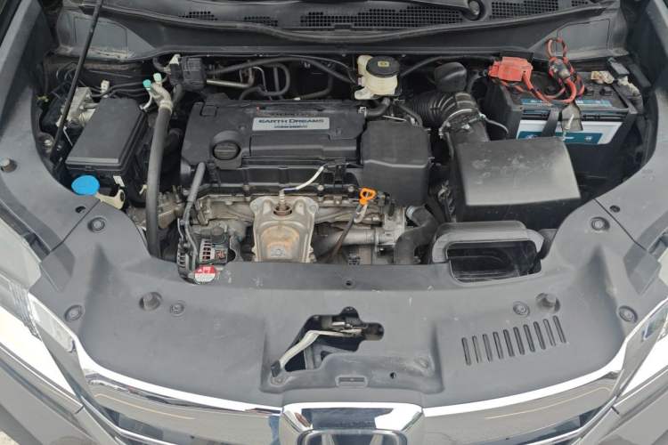 Used Honda Elysion 2016 2.4L Supreme Edition Engine Bay