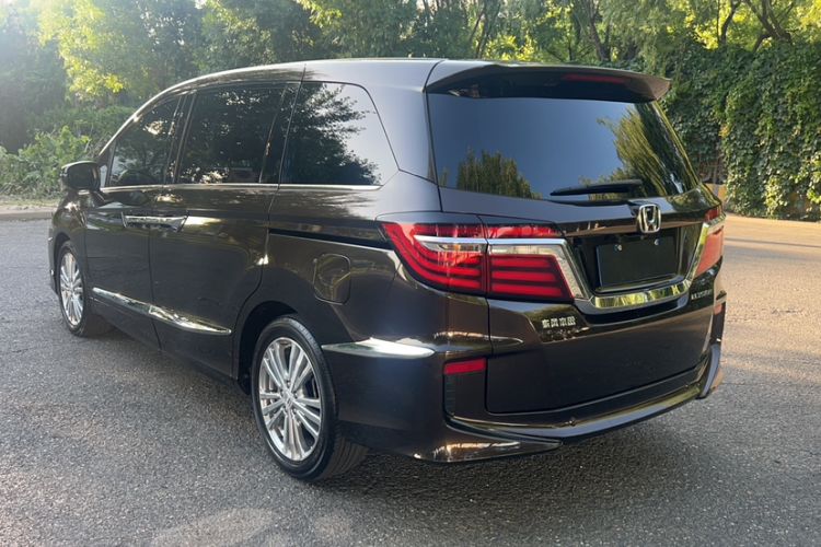 Used Honda Elysion 2016 2.4L Comfort Edition Exterior 2